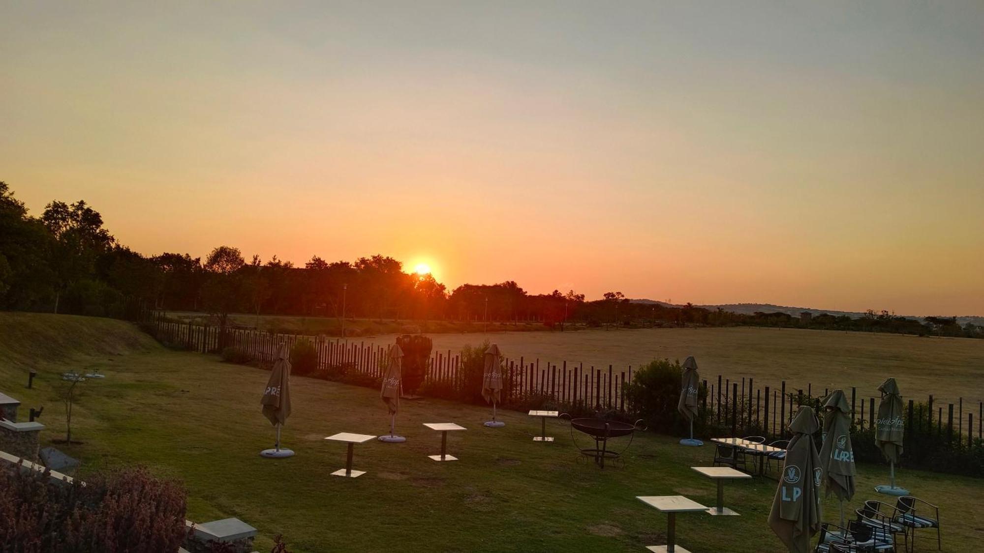 מידרנד Riboville Boutique Hotel And Restaurant מראה חיצוני תמונה