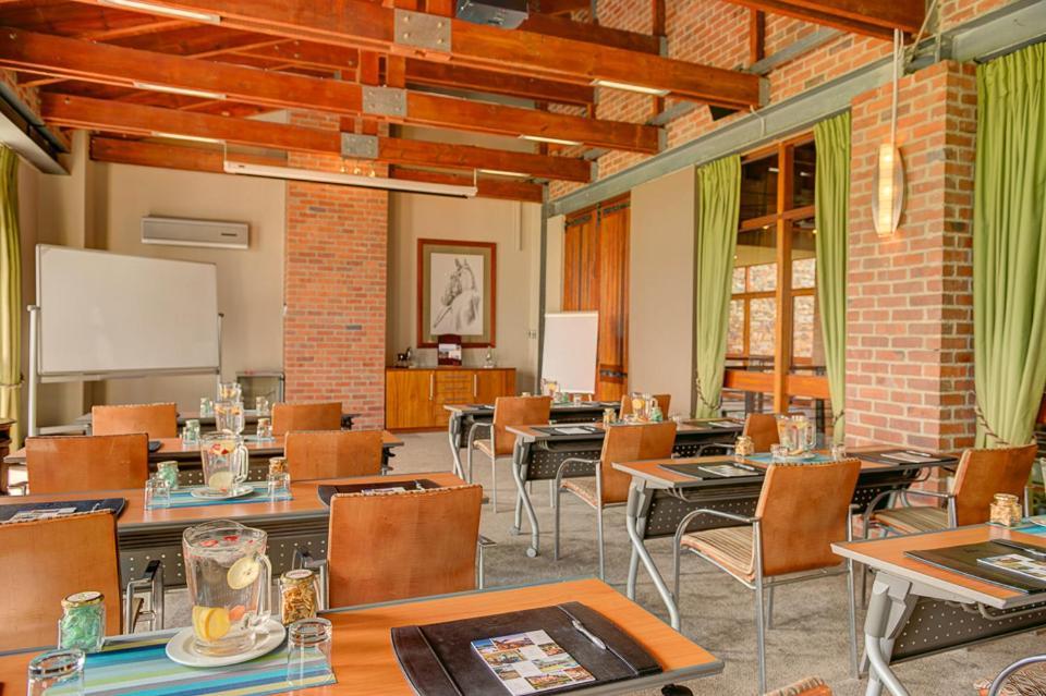 מידרנד Riboville Boutique Hotel And Restaurant מראה חיצוני תמונה