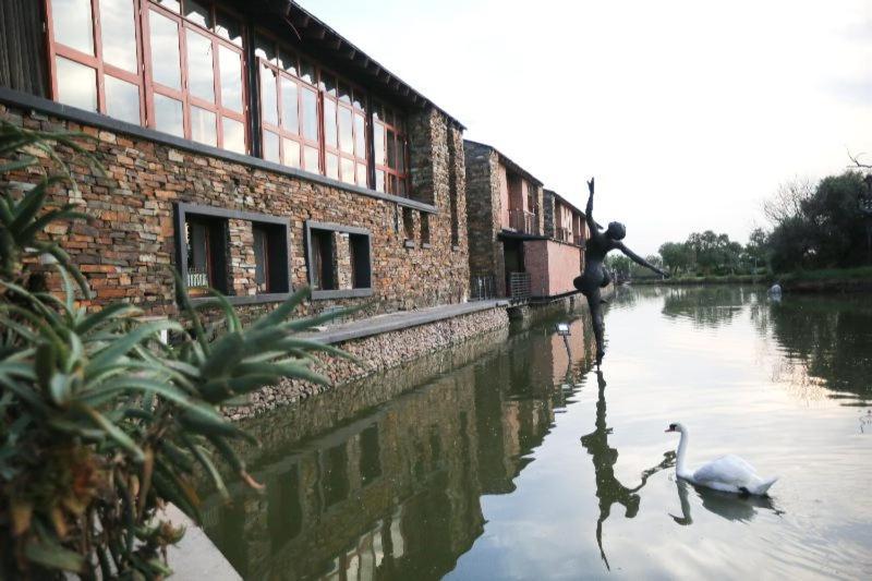 מידרנד Riboville Boutique Hotel And Restaurant מראה חיצוני תמונה