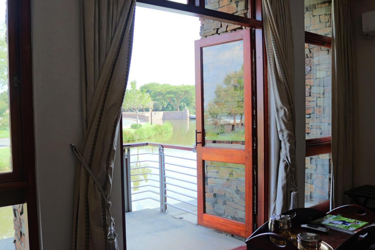 מידרנד Riboville Boutique Hotel And Restaurant מראה חיצוני תמונה